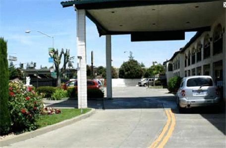 Crossroads Inn - Downtown Sacramento Esterno foto